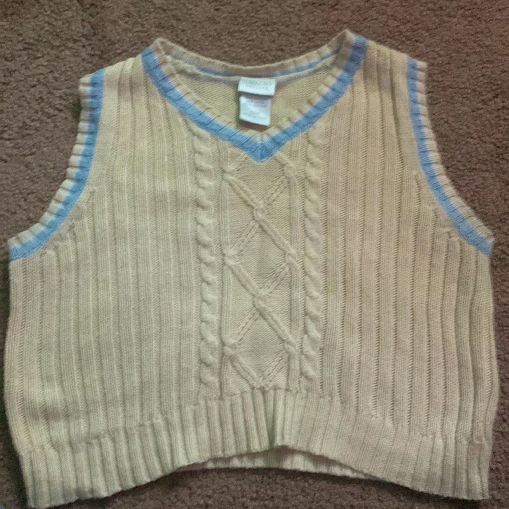 sweater vest